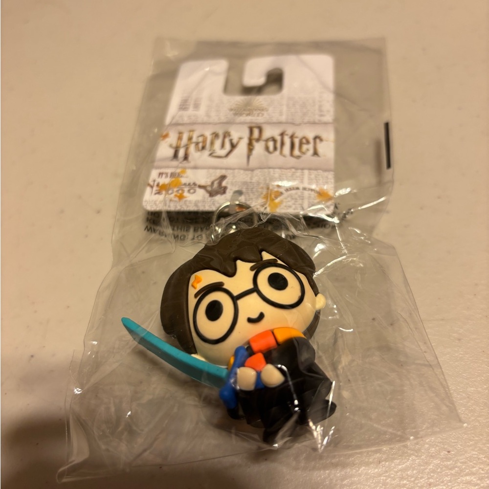 Harry Potter Kids Toy Keychain - Black and Blue. Warner brothers